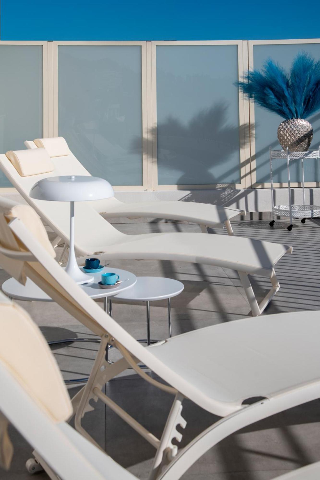 Residence Hoteliere Chambord Au Coeur De Menton - Entierement Renovee 외부 사진