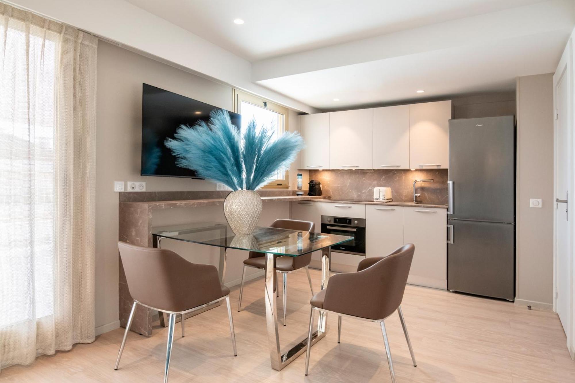 Residence Hoteliere Chambord Au Coeur De Menton - Entierement Renovee 외부 사진